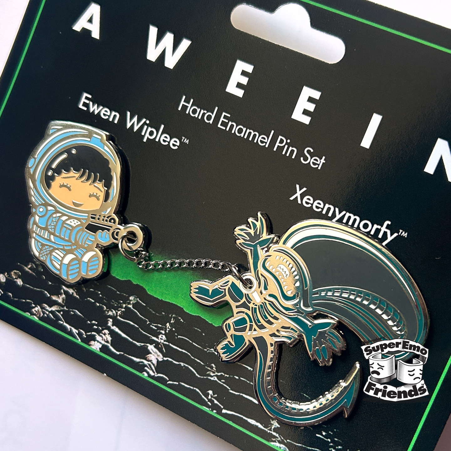 Aweein Enamel Pin Set